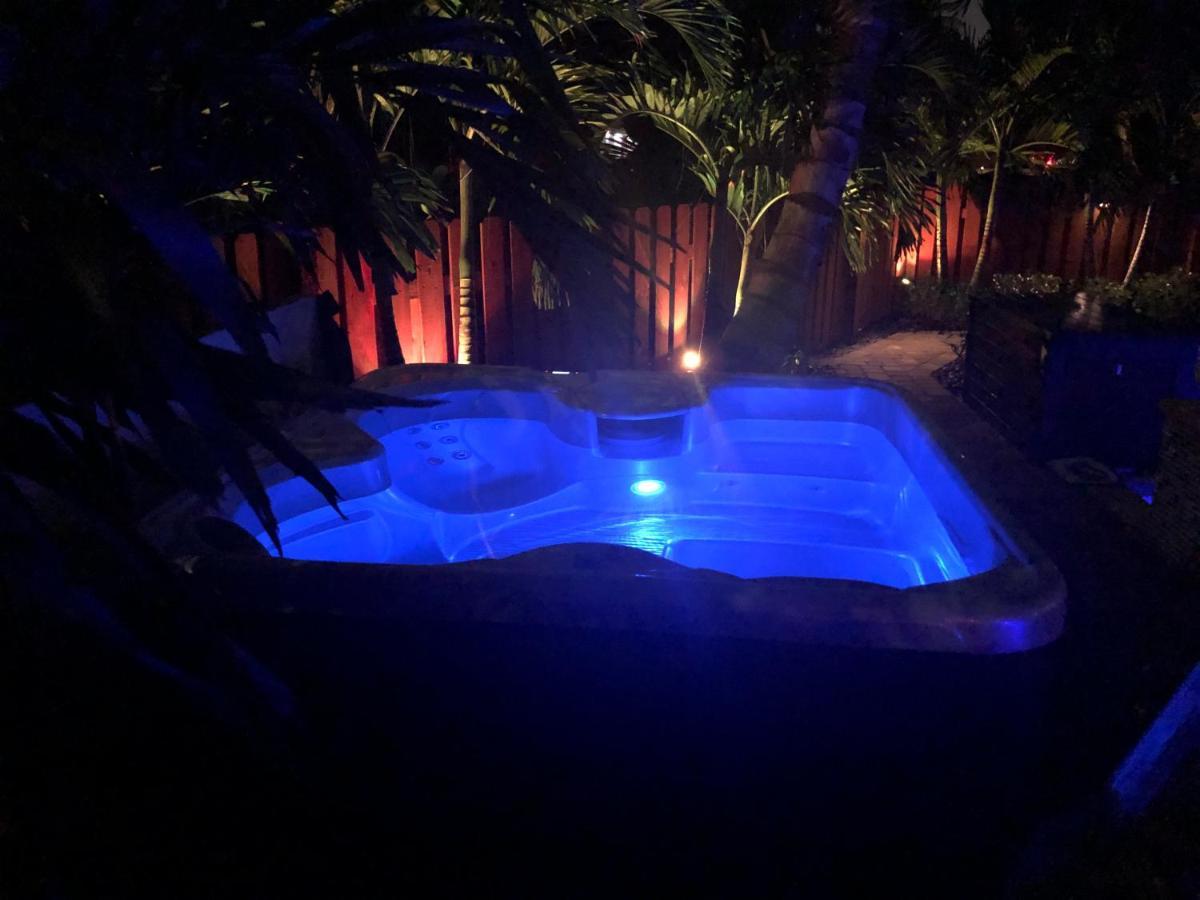 Billy'S Resort- Men Only - Solo Hombres Wilton Manors Buitenkant foto